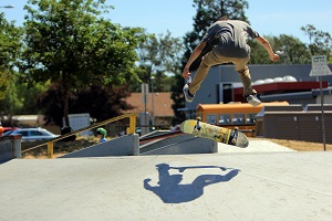 Skateboard heelflip off the ramp at Lambrick Skate Park